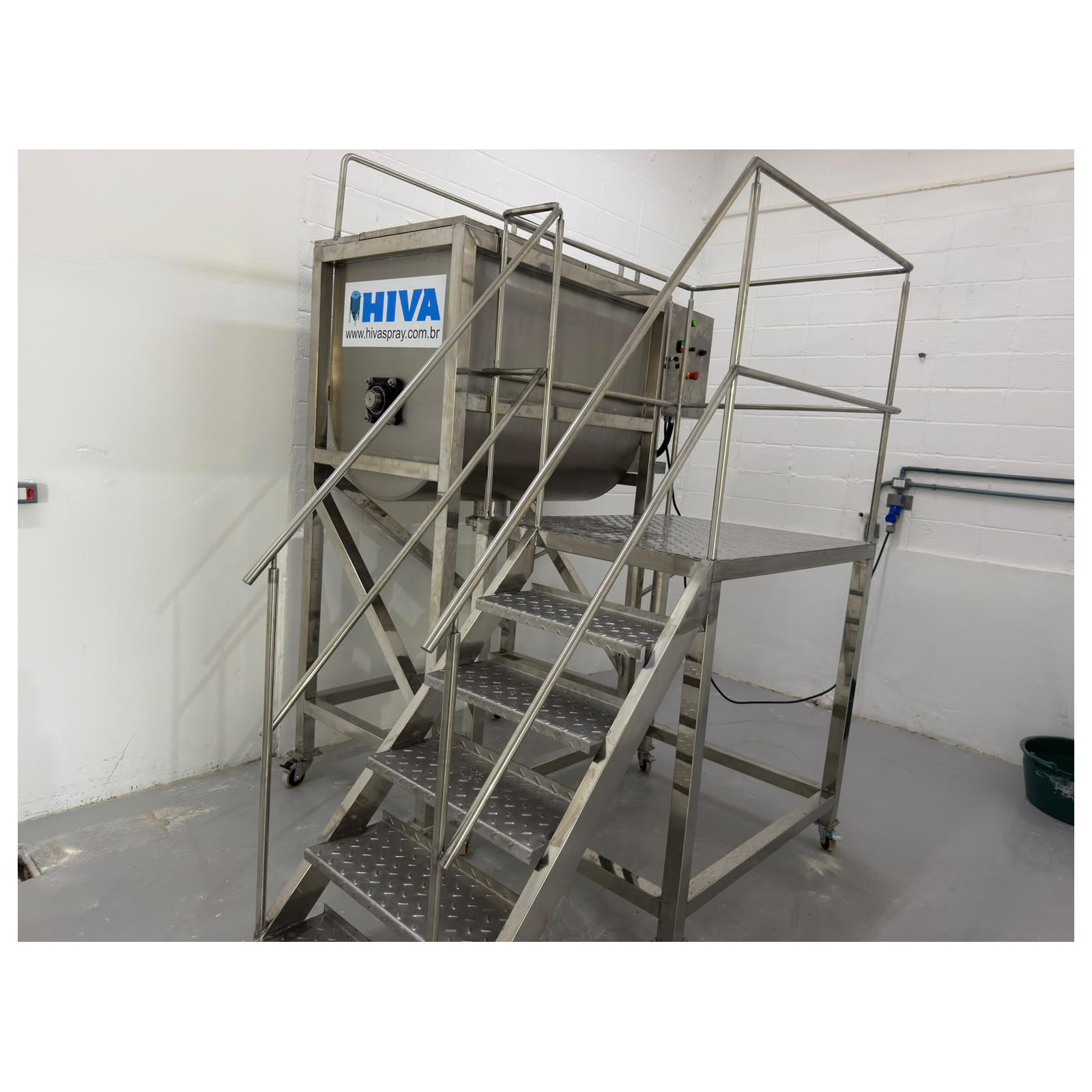 13_Plataforma_Inox_01